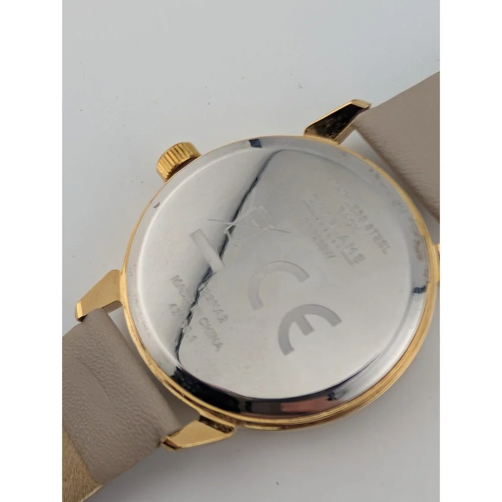 Oriflame Watch Women 37mm Gold Case Beige Leather Band- New Battery‎